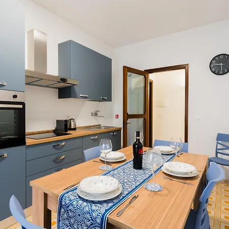 Semesterbostad Casa Stella Centre - Sea View, Ac & Wifi Otranto